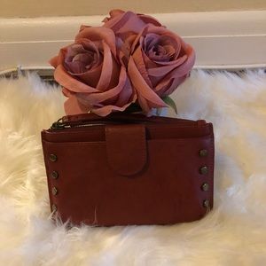 Leather wristlet wallet